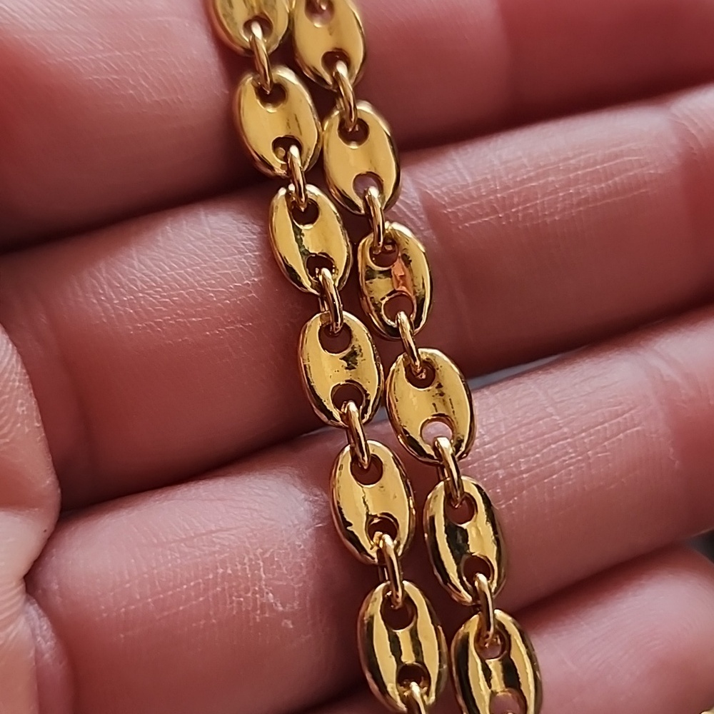 Gold Tone Women's Chain Necklace - Elegant Link Design - Picture 5 of 9